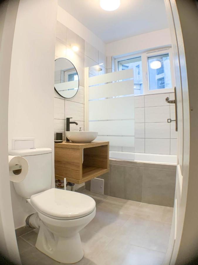 Luterana Studio Apartment Boekarest Buitenkant foto